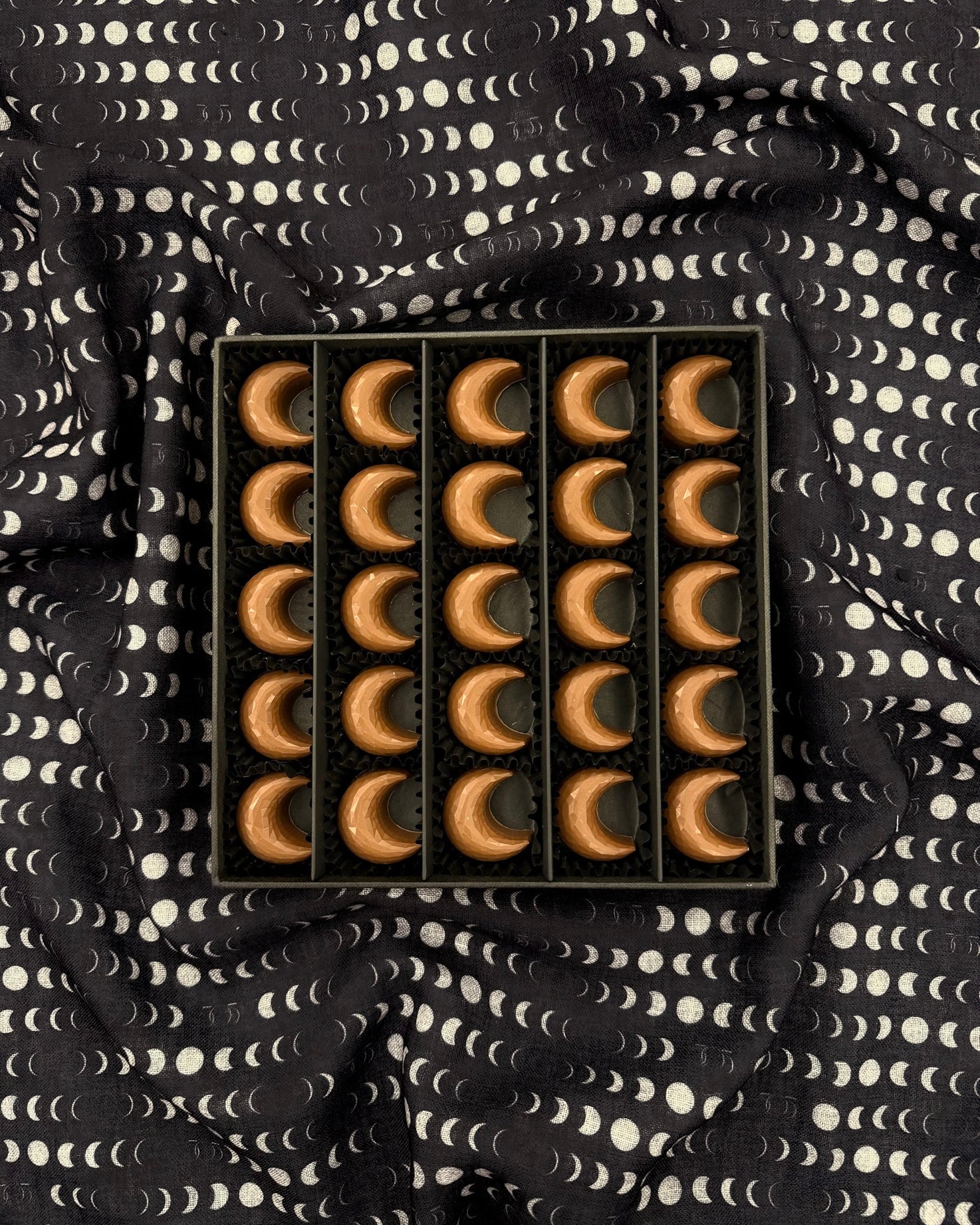 crescent Ramadan box