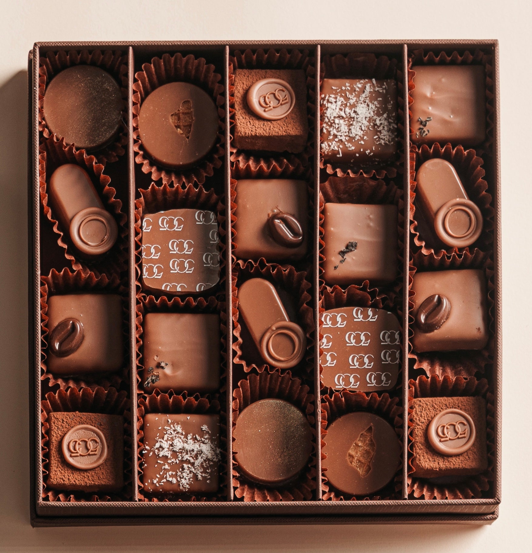 Signature Box - Medium